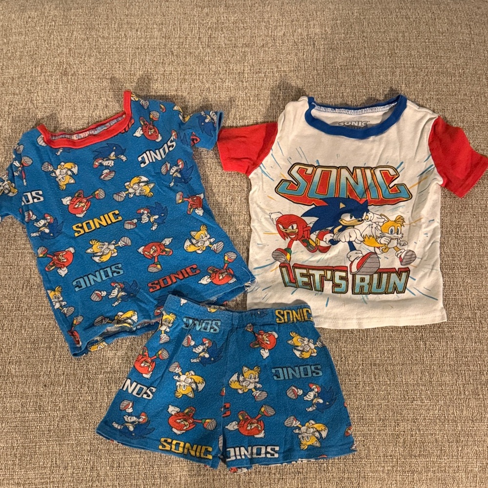 Sonic the Hedgehog Kids Pajama Set- size 6